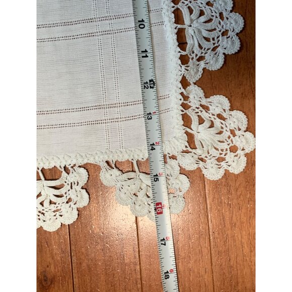 Elegant White Lace Trimmed Table Runner - 36"x15" - Set of 2 - Picture 9 of 11
